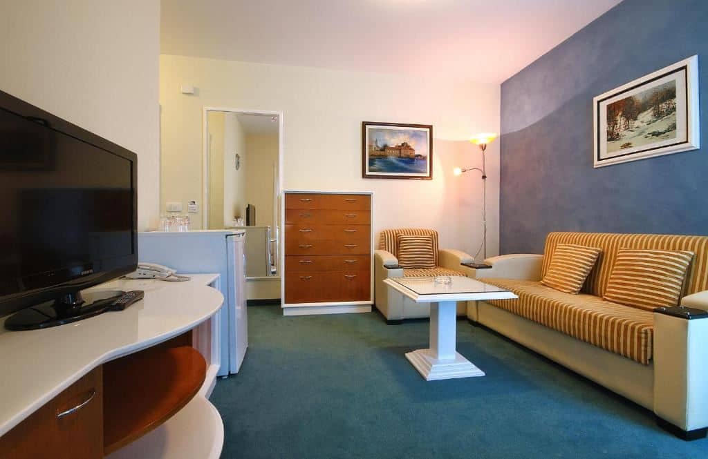 rooms-apartment-a2
