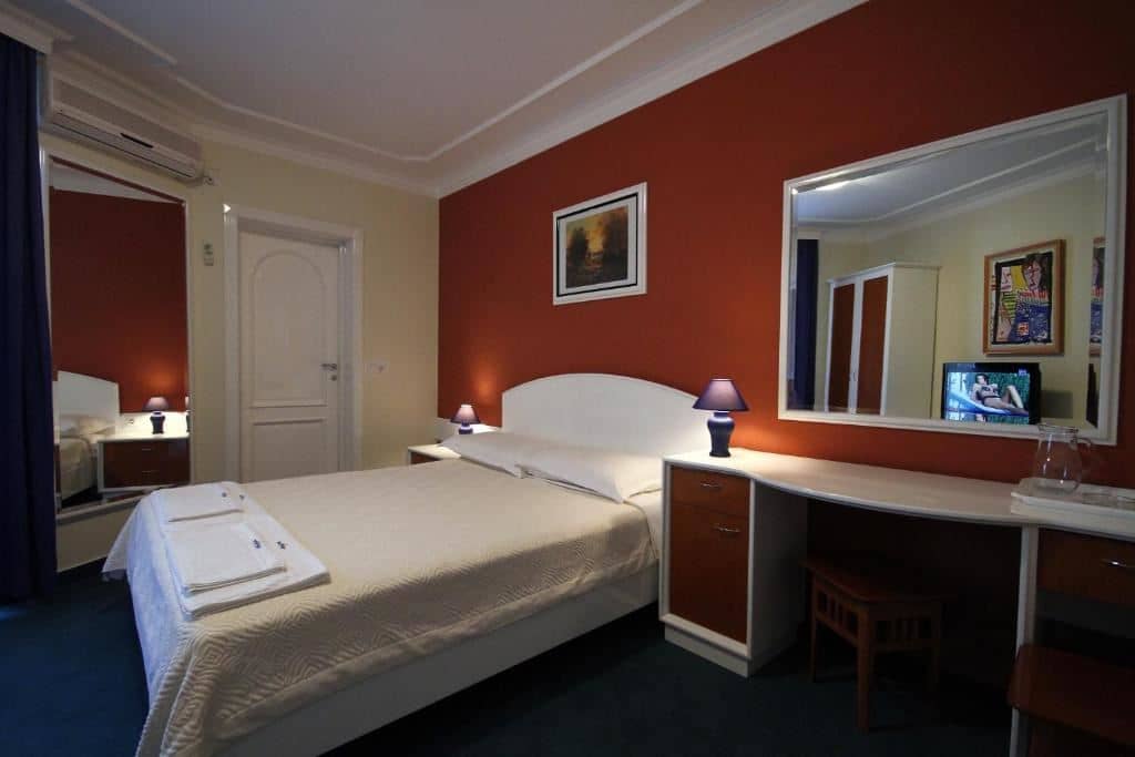 rooms-double-room