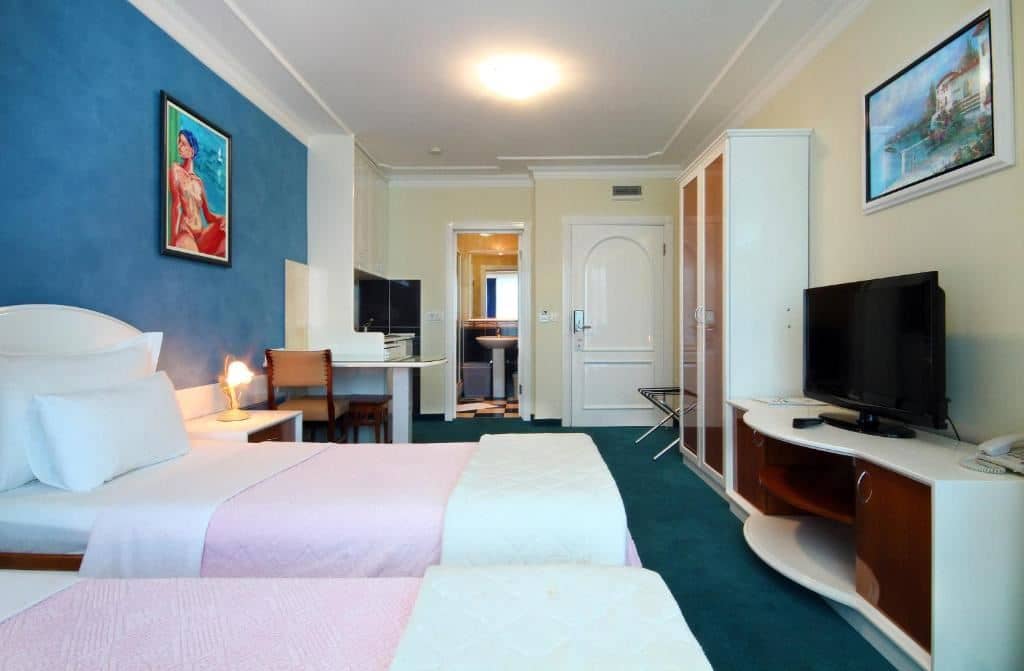 rooms-studio-03