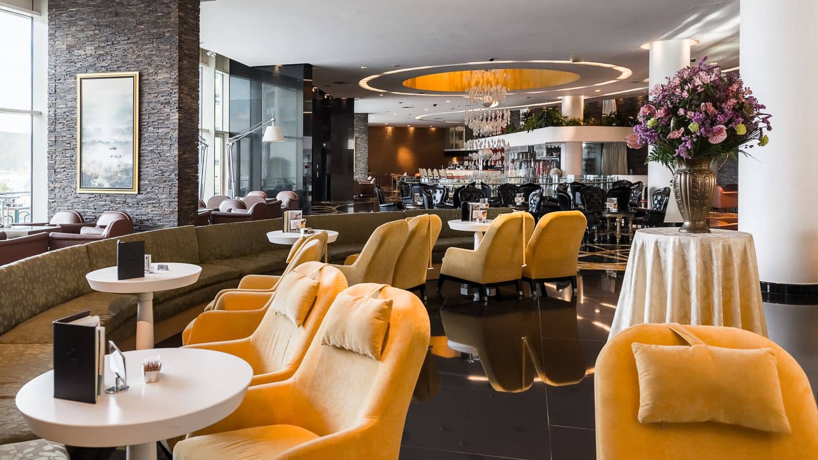 bars-lobby-bar