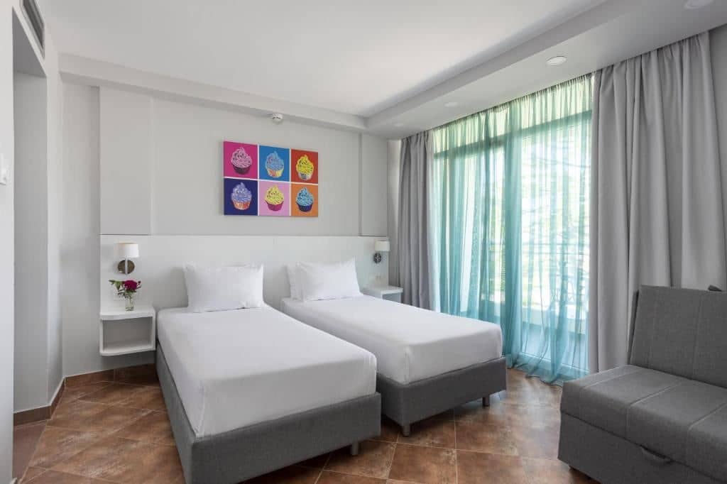 rooms-two-bedroom-family-suite
