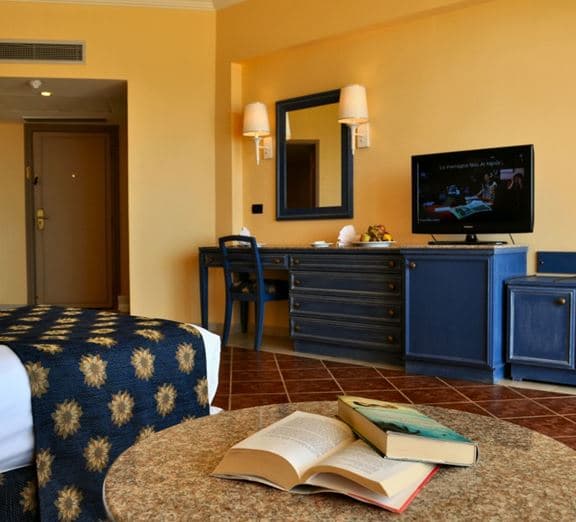 Standard Beach Front Номери