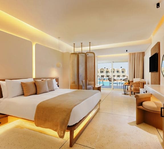 Junior Swim-Up Suite Номери