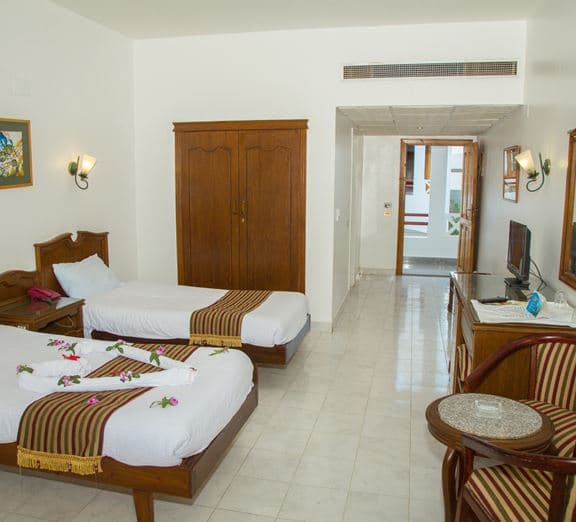 STANDARD ROOM ( GARDEN/POOL/VIEW) Номери