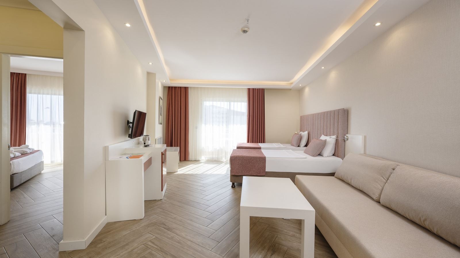 rooms-family-room