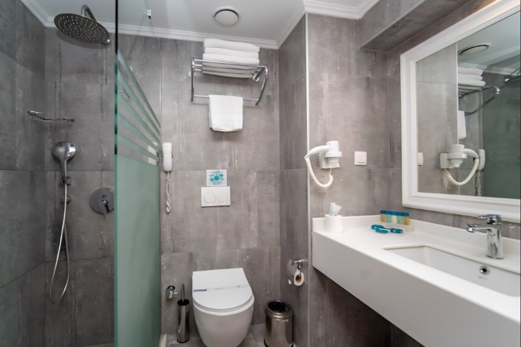 rooms-family-room