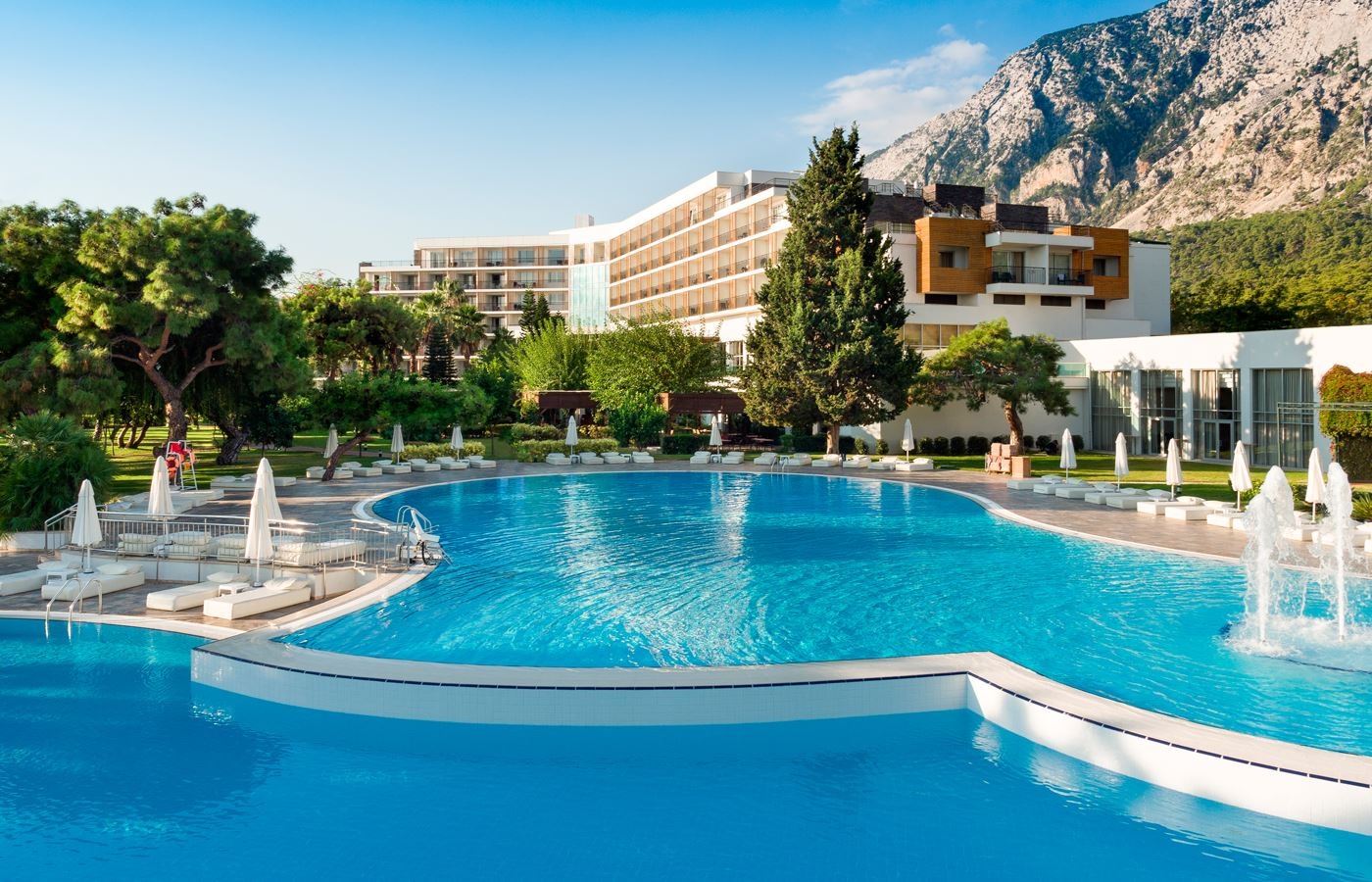 pools-outdoor-pool