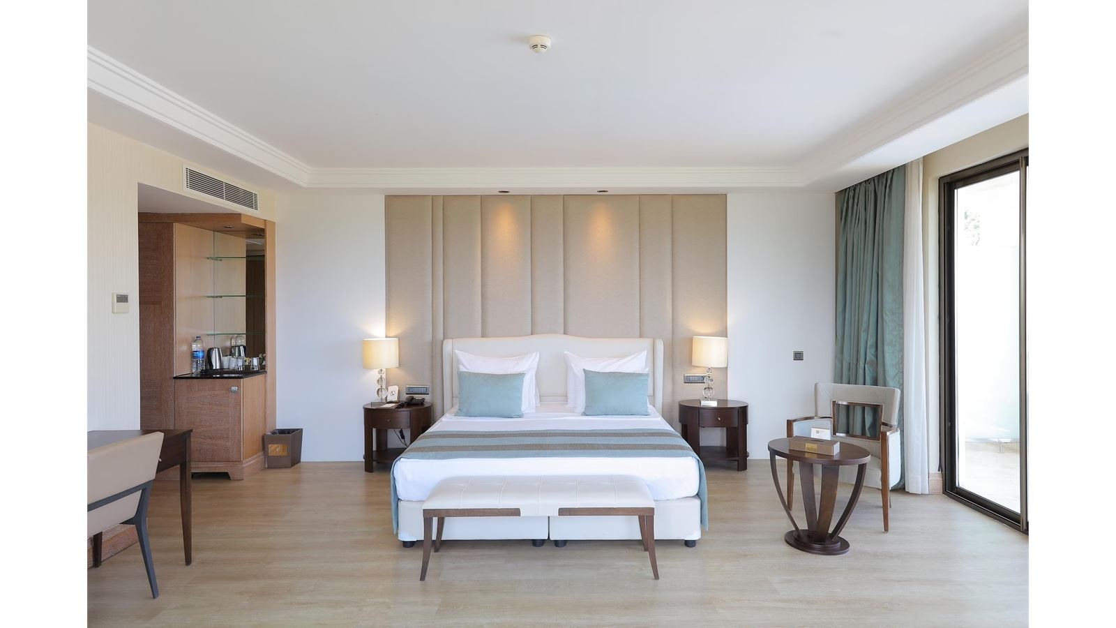 rooms-deluxe-land-view-single-use