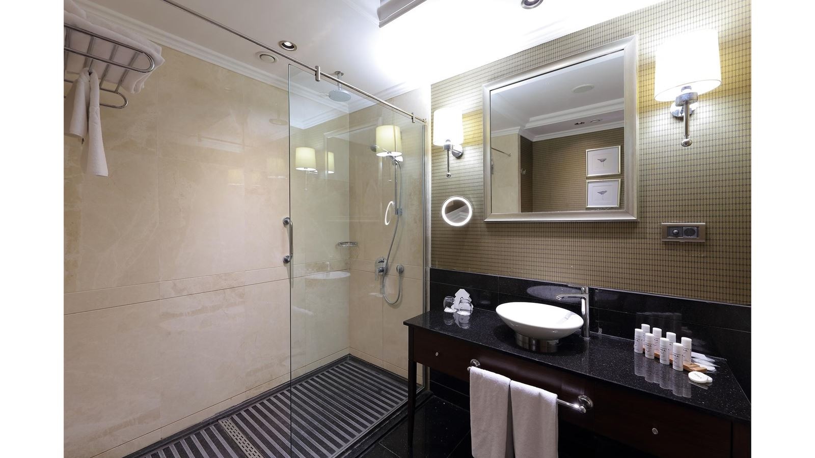 rooms-deluxe-side-sea-view-single-use