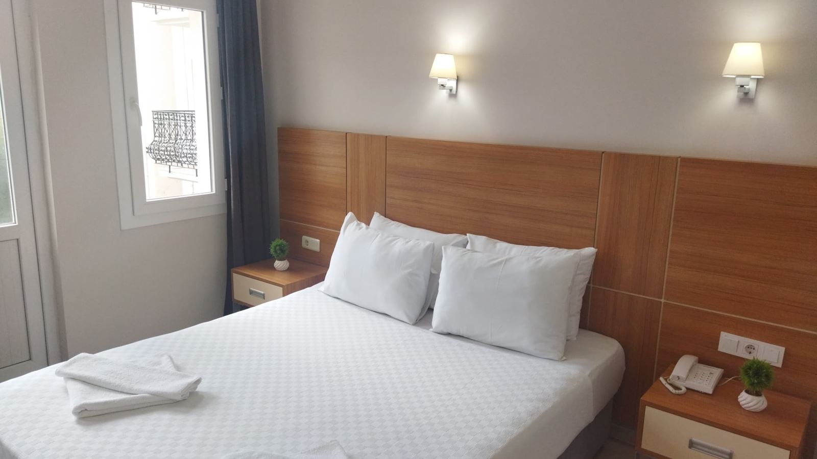 rooms-standard-room