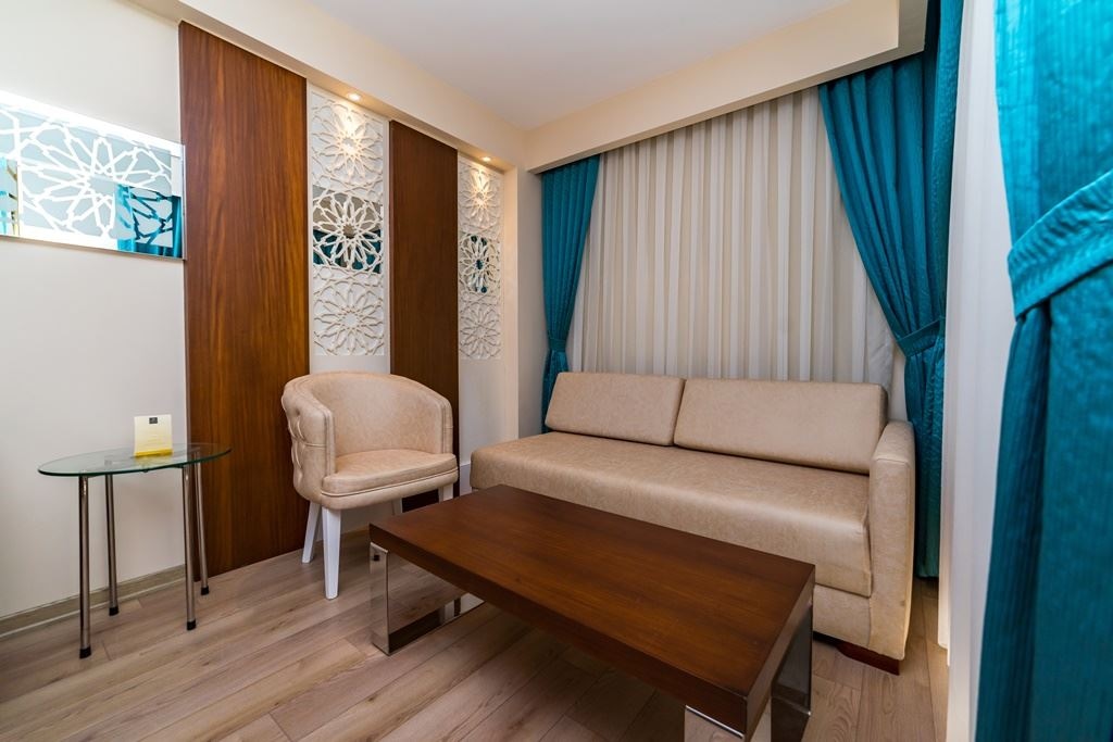rooms-terrace-room