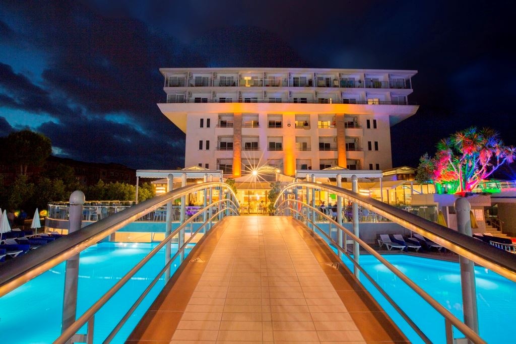 pools-main-building