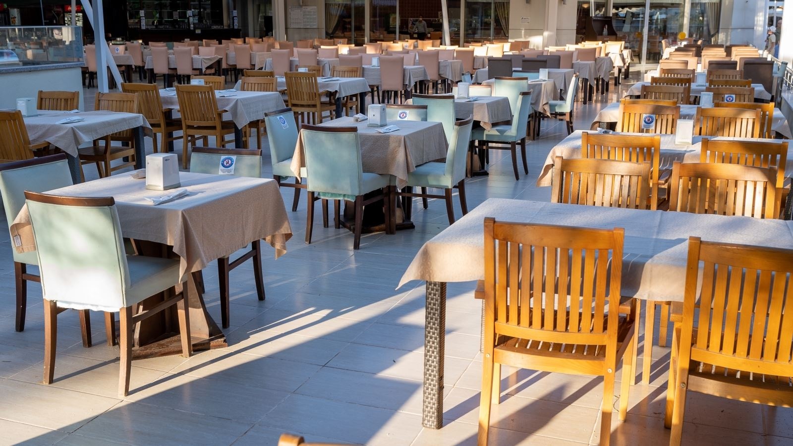 restaurants-main-building