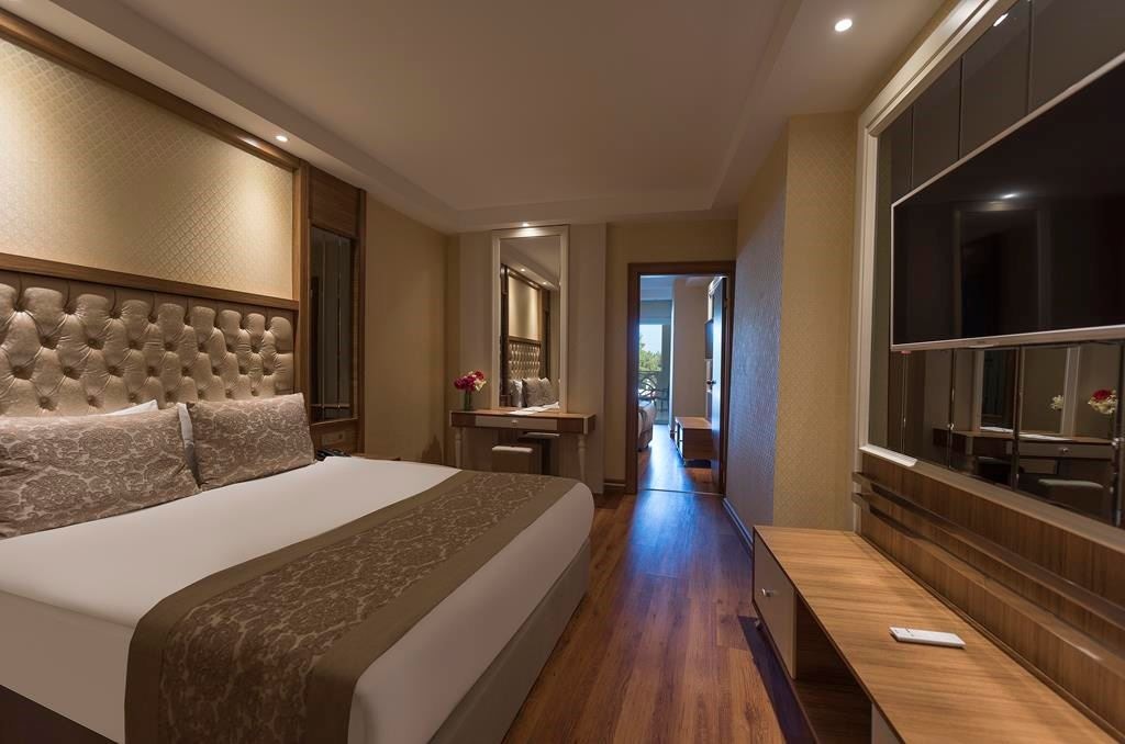 rooms-economy-family-ground-floor-room
