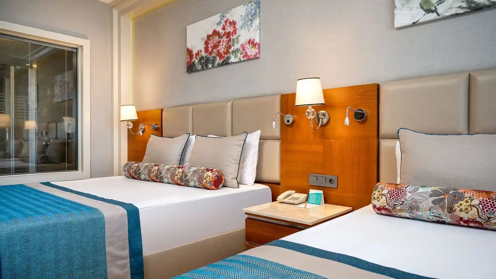 rooms-standard-room-land-view