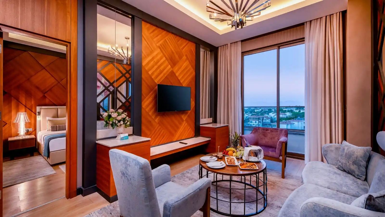 rooms-hotel-suite-room