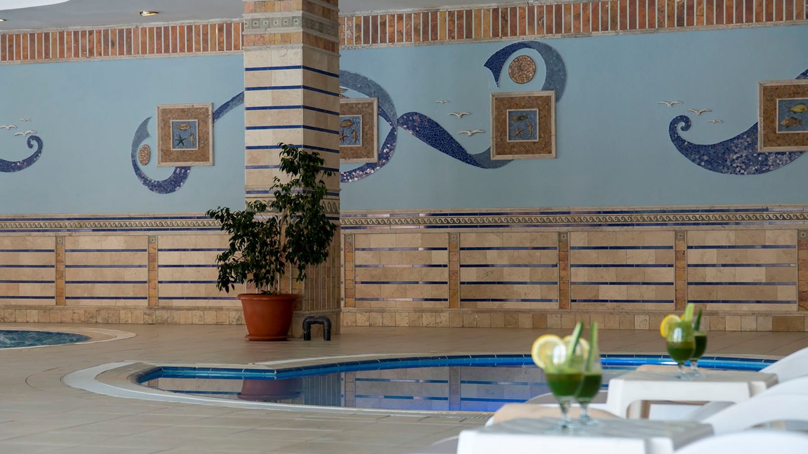 pools-indoor-pool