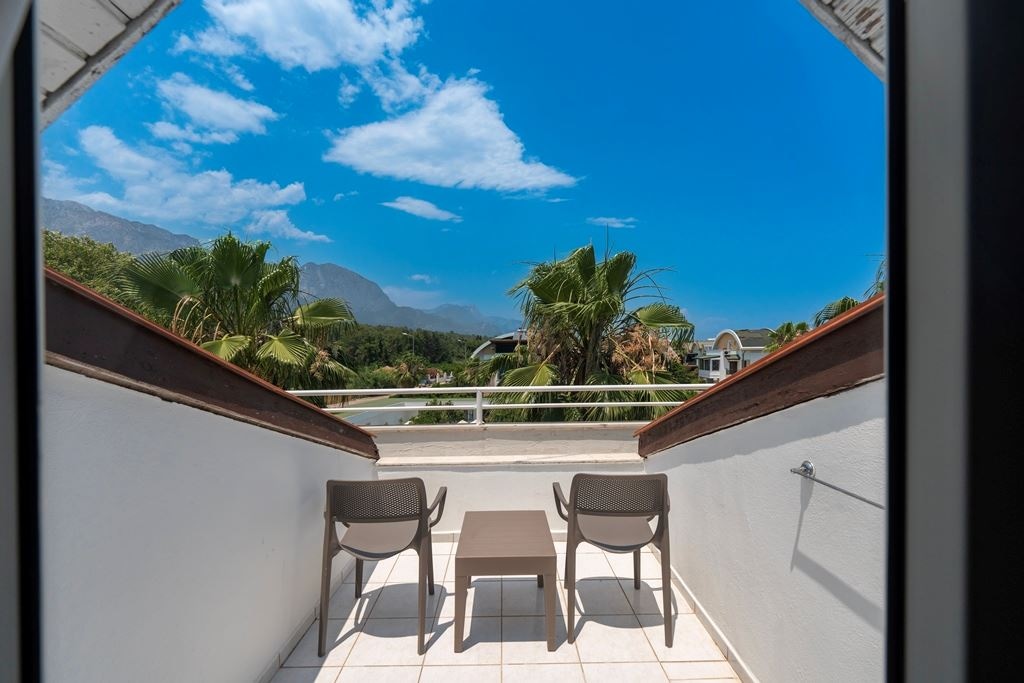 rooms-annex-standard-room