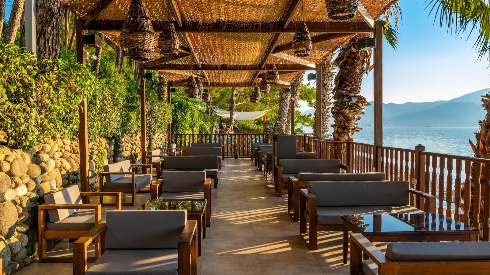 restaurants-