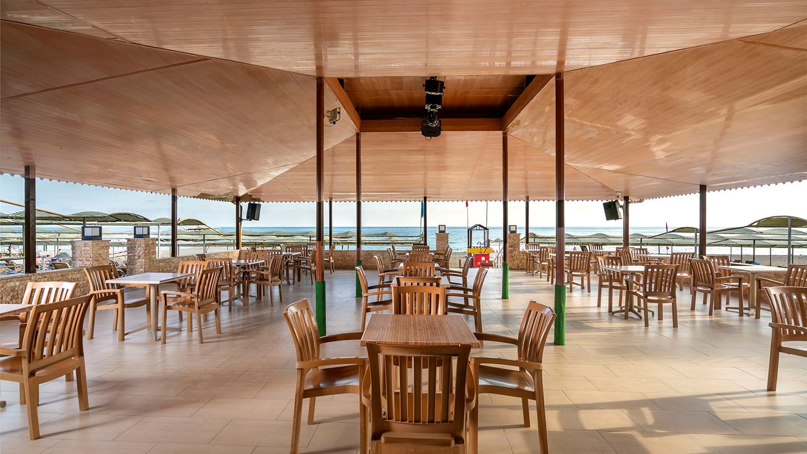 bars-beach-bar