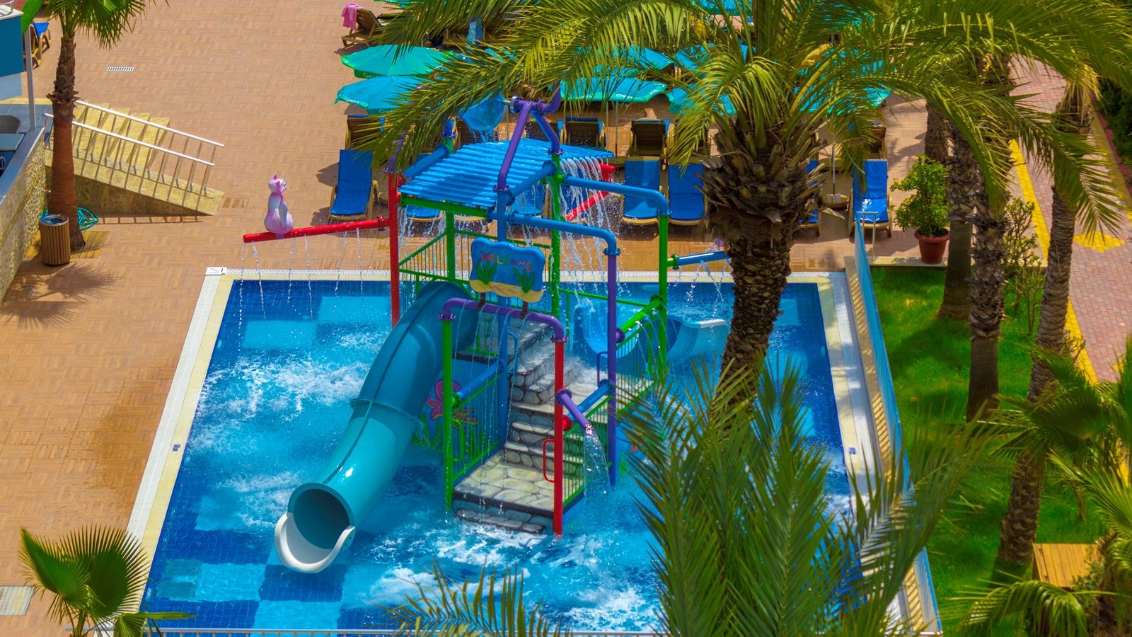 pools-outdoor-childrens-pool