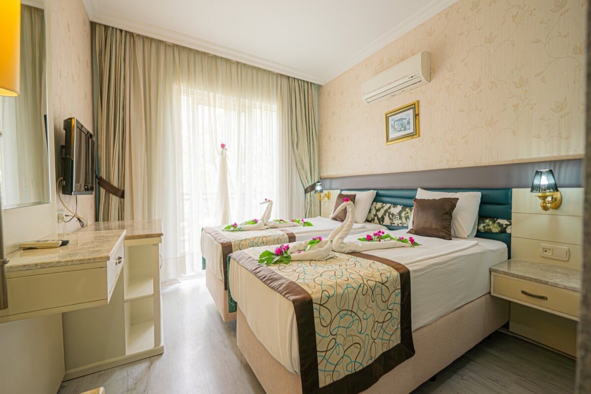 rooms-standard-room