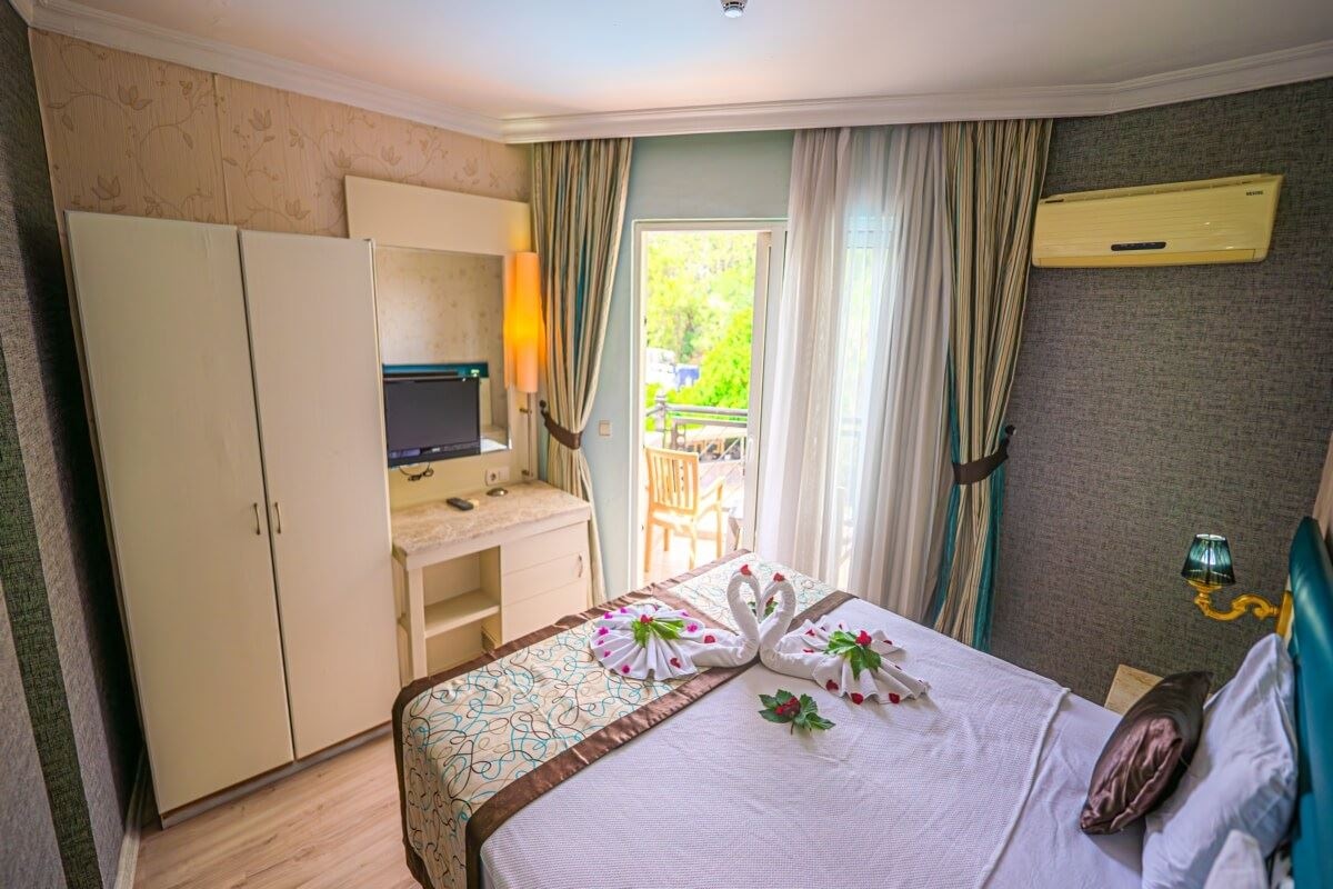 rooms-family-room