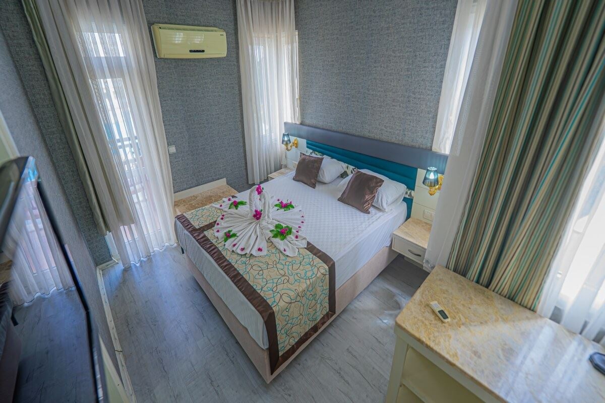 rooms-family-room