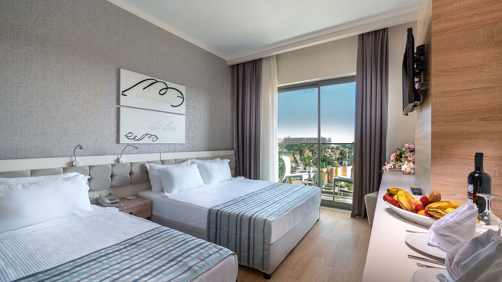 rooms-standard-room