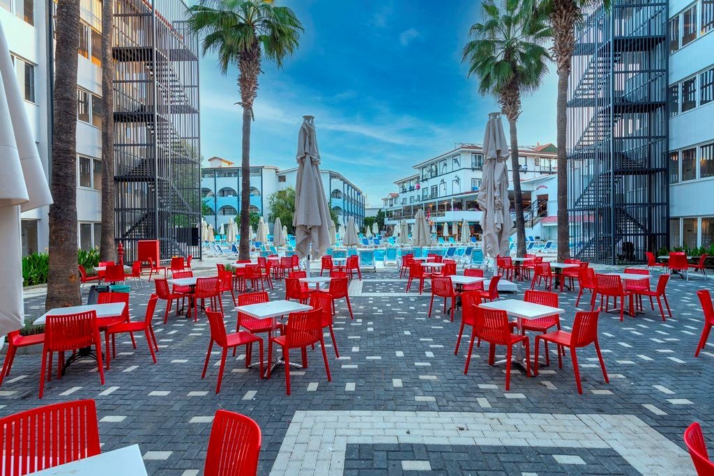 bars-beach-bar