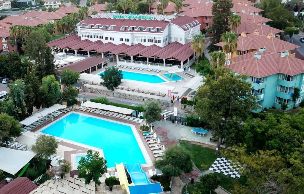 pools-outdoor-pool