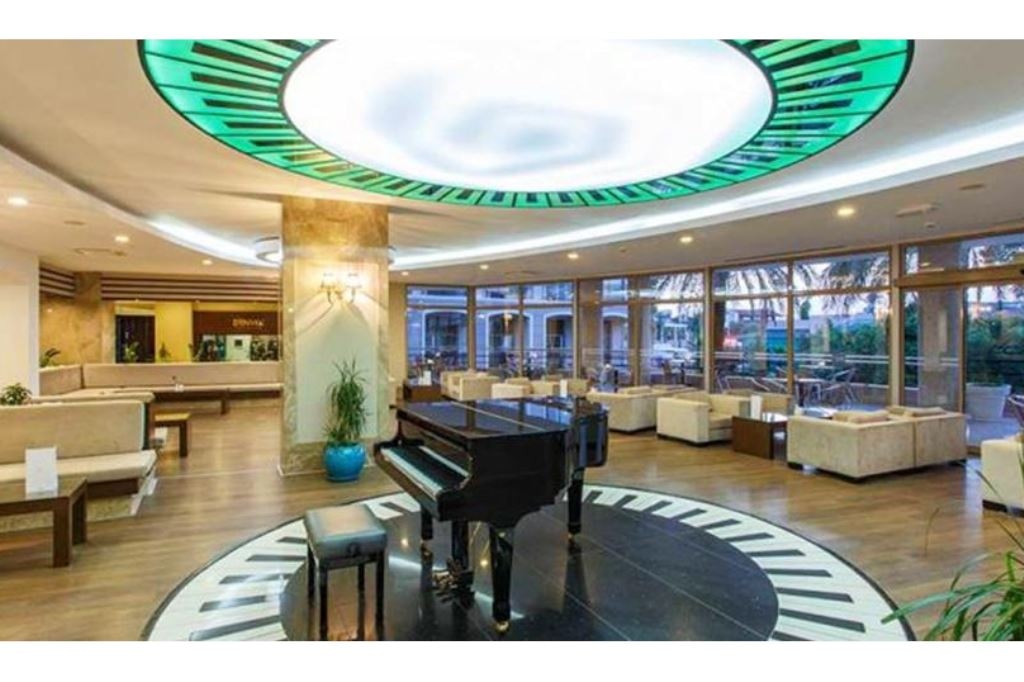 general-main-building