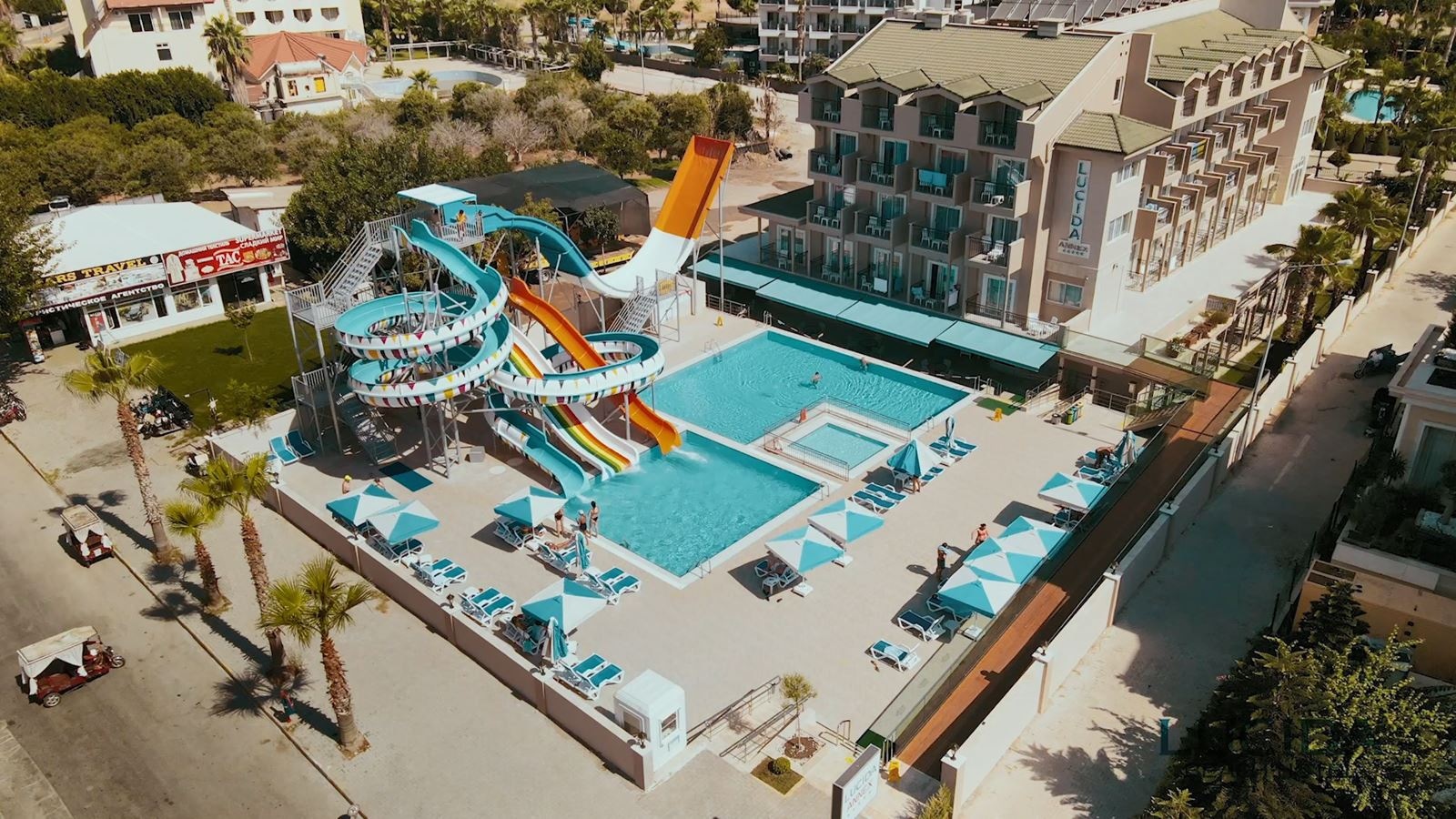 water-park-water-park