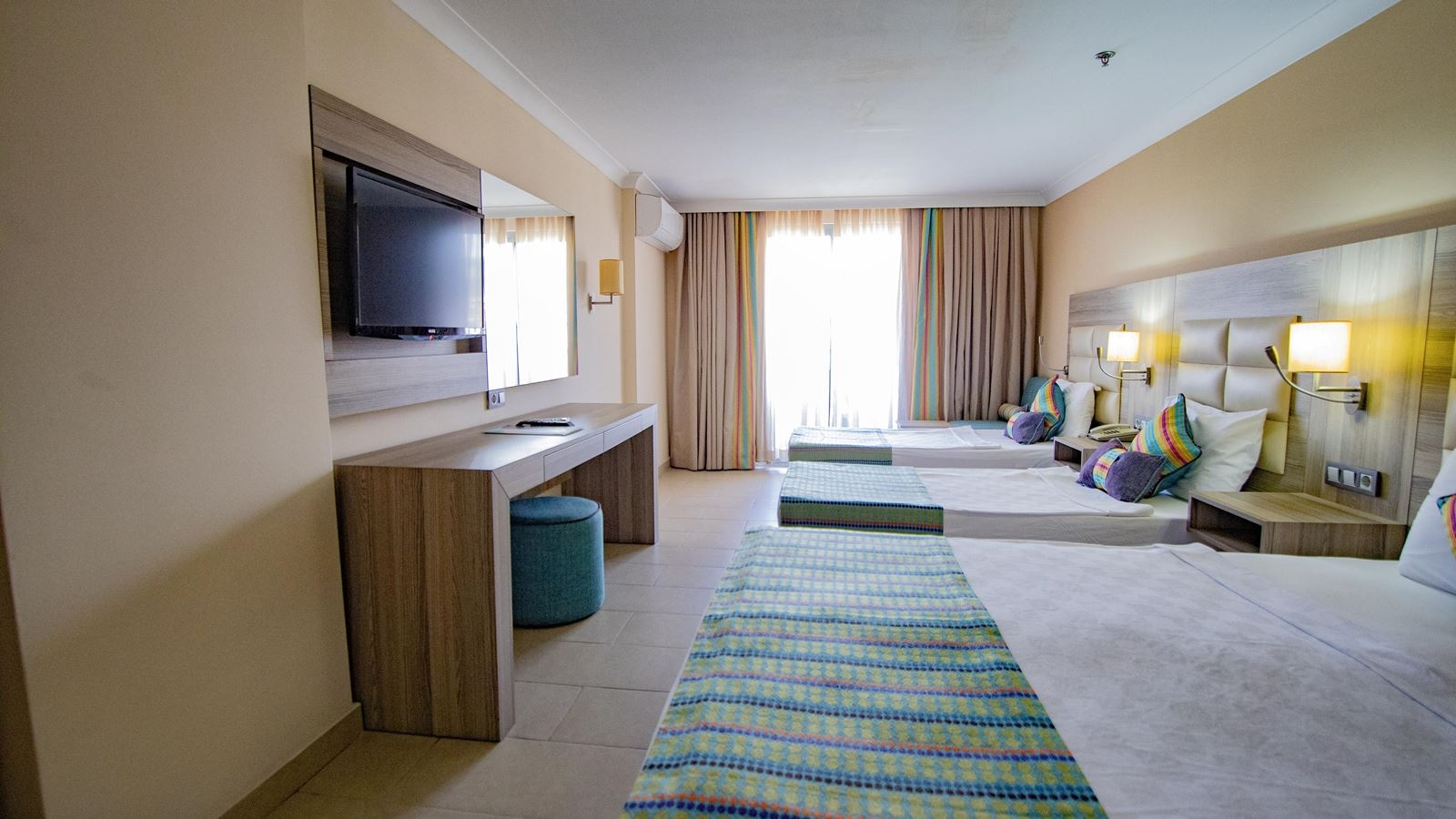 rooms-large-room