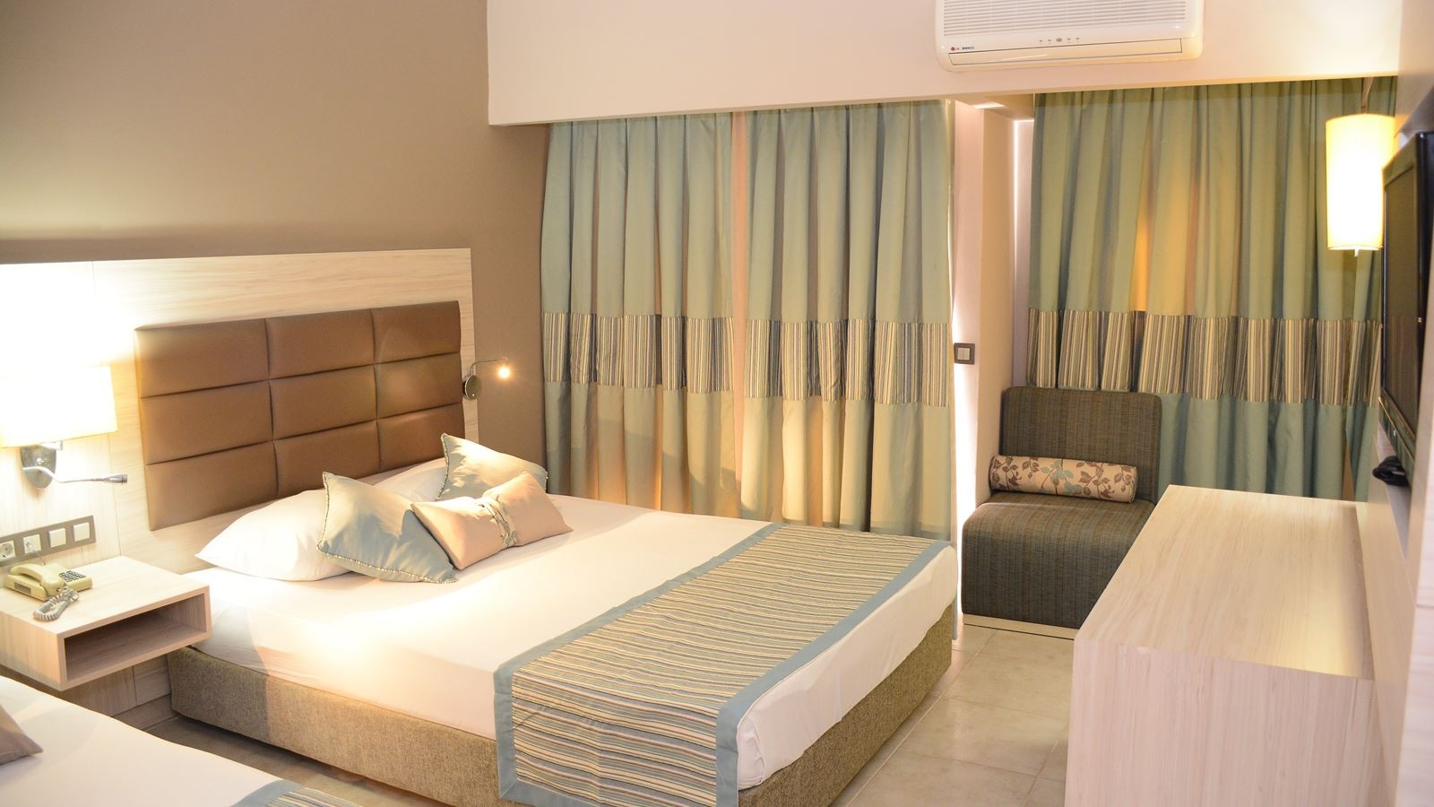 rooms-economy-room