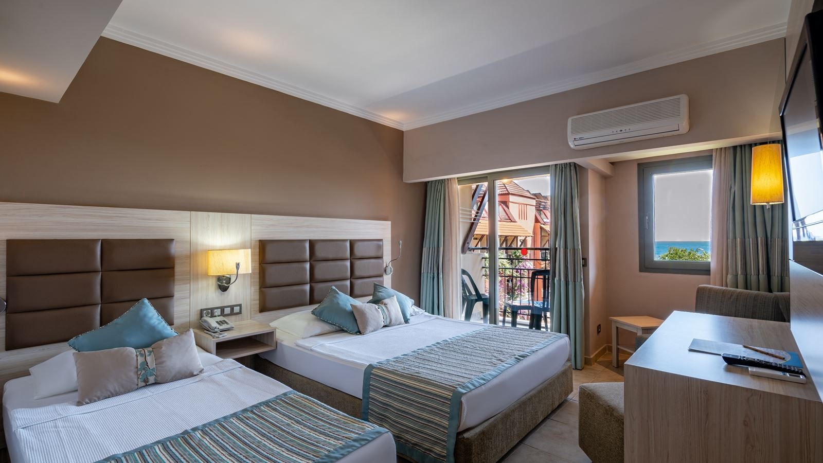 rooms-standard-room