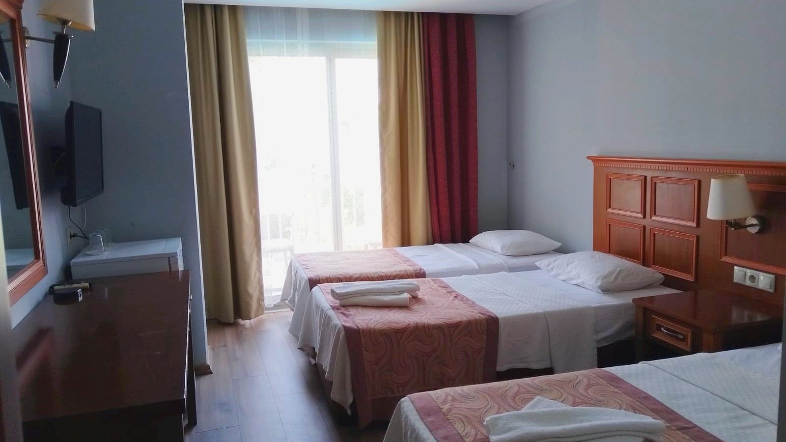 rooms-standard-room