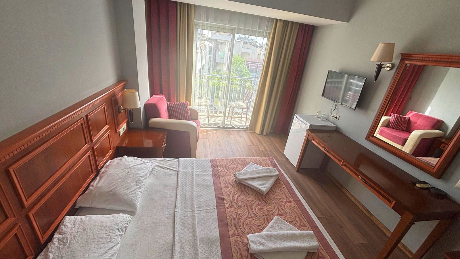 rooms-standard-room