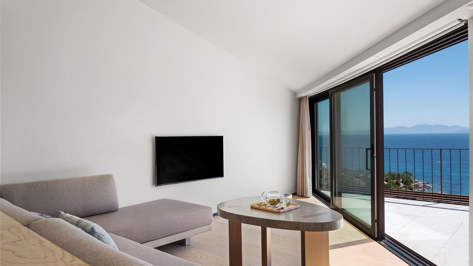 rooms-ridge-terrace-family-sea-view