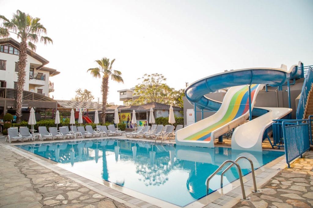 water-park-water-park