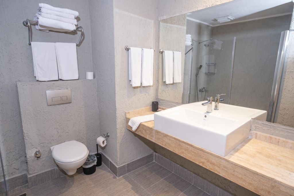 rooms-family-room-2-bedrooms