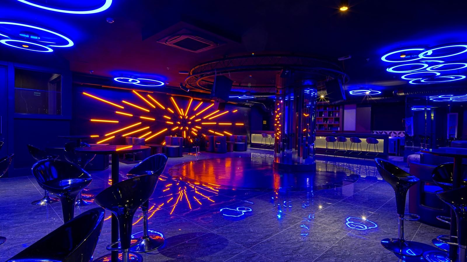 bars-pool-snack-bar