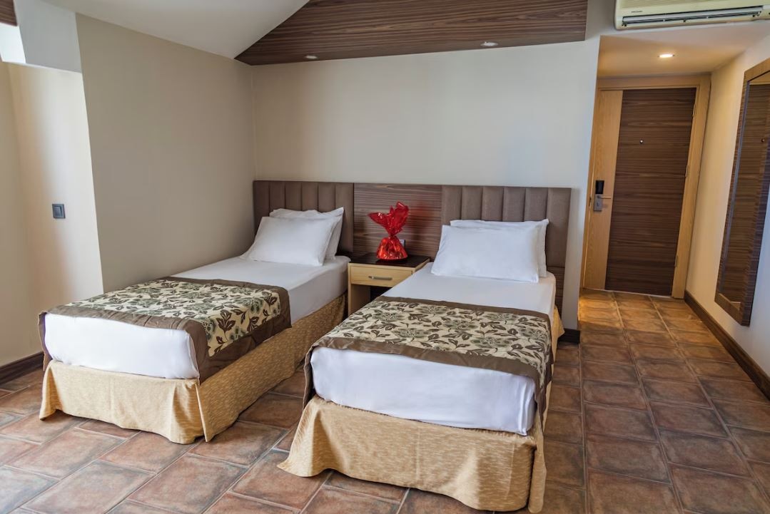 rooms-family-room