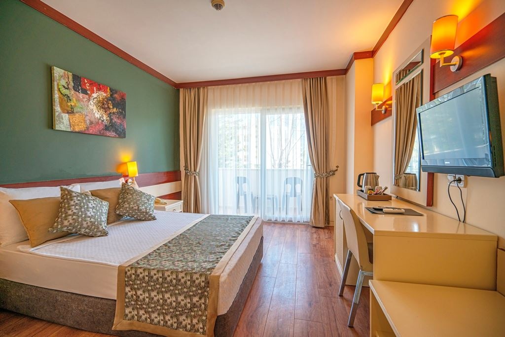rooms-standard-room