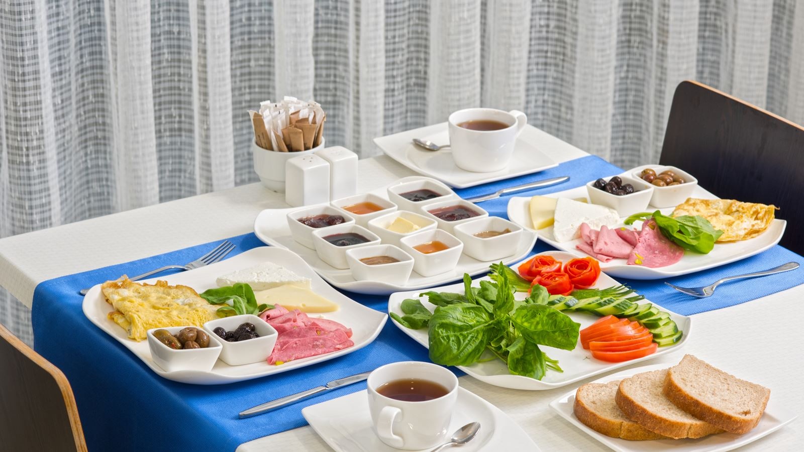 restaurants-main-restaurant