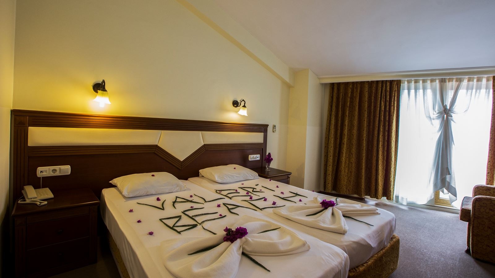 rooms-standard-room