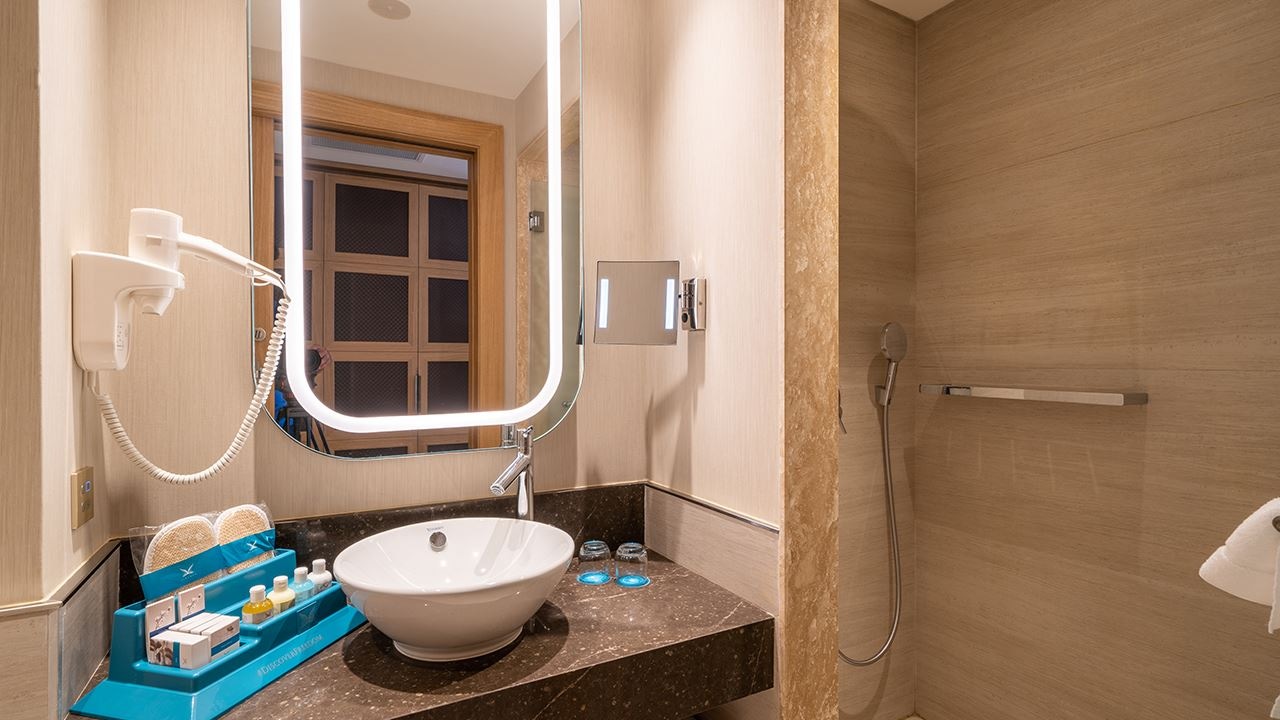 rooms-standard-room-land-view