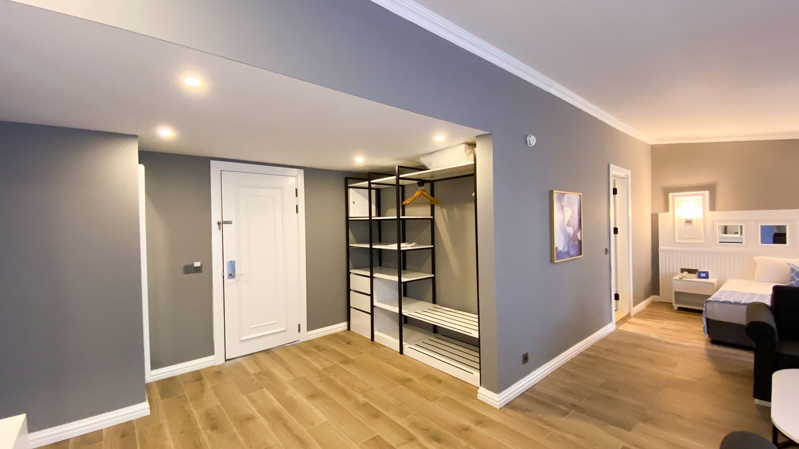 rooms-suite-room