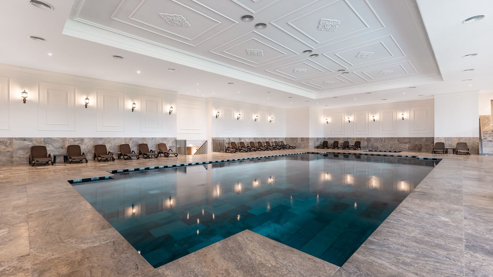 pools-indoor-pool
