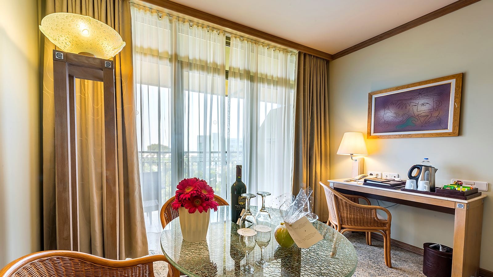 rooms-suite-room